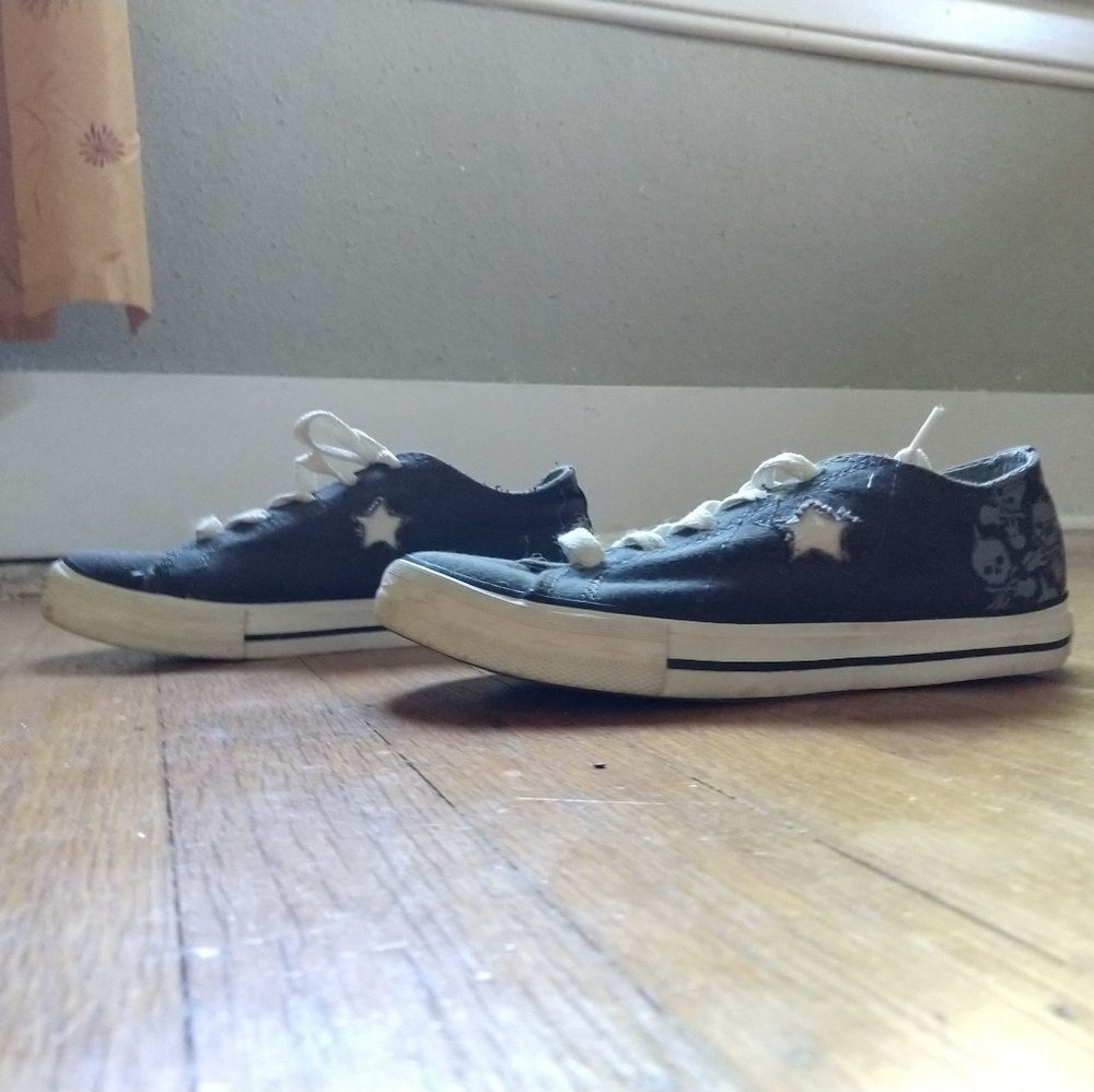 Kids dark grey One Star Converse